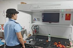 東莞市樟木頭一小作坊異味擾民，無(wú)證加工場(chǎng)被查封